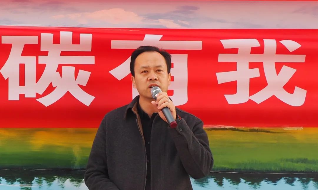 種下一片愛心，為秦嶺增添一份綠色     紅城國際工程項目管理有限公司主辦的“2023年陜西省建設(shè)工程造價行業(yè)公益植樹活動”圓滿禮成